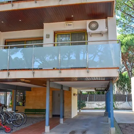 Clipper Be My Guest Apartment Castelldefels